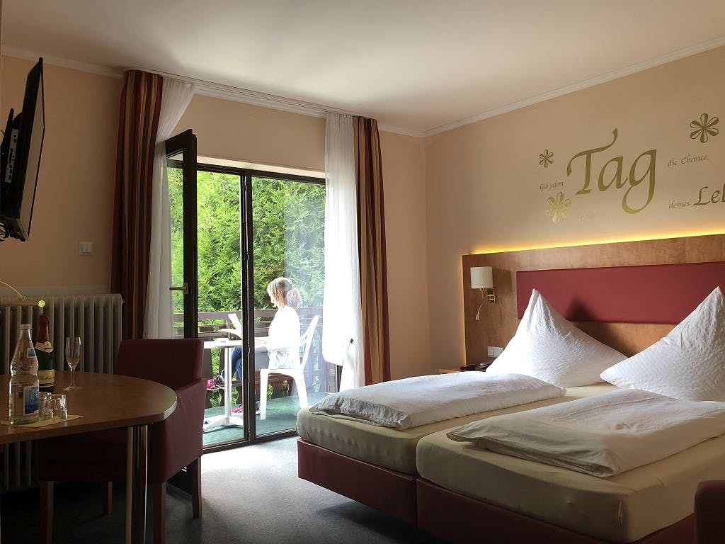 Standard double room with balcony | Hotel Häfner GmbH