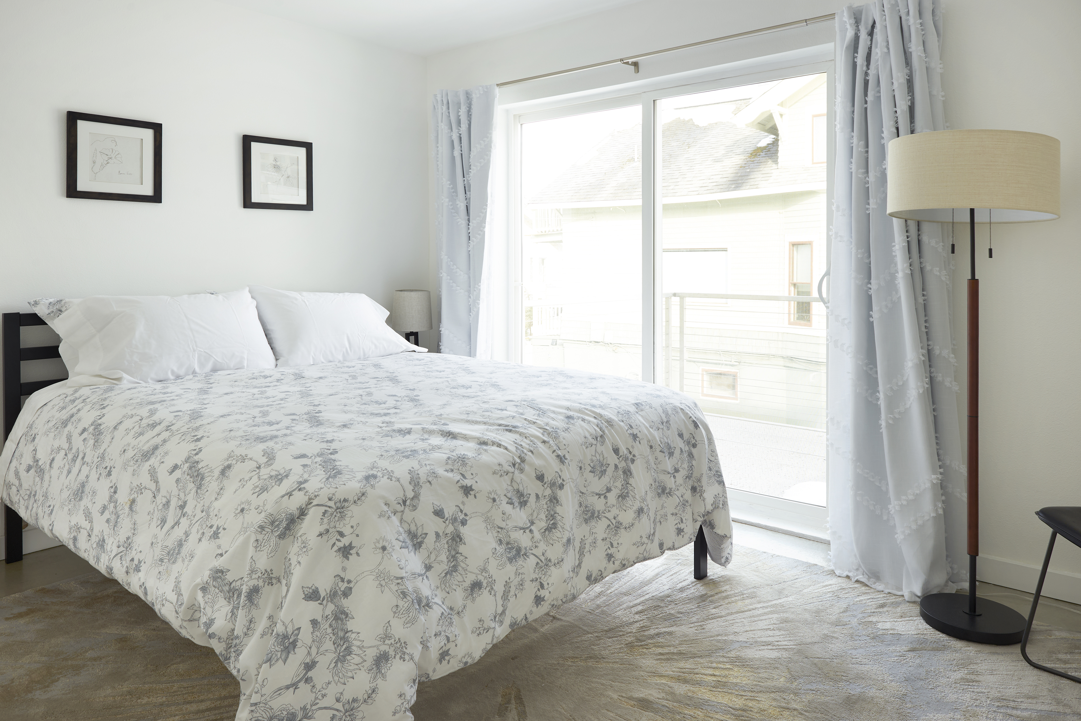 The Tikahtnu Penthouse at Snob Hollow Inn in Downtown Anchorage Alaska.