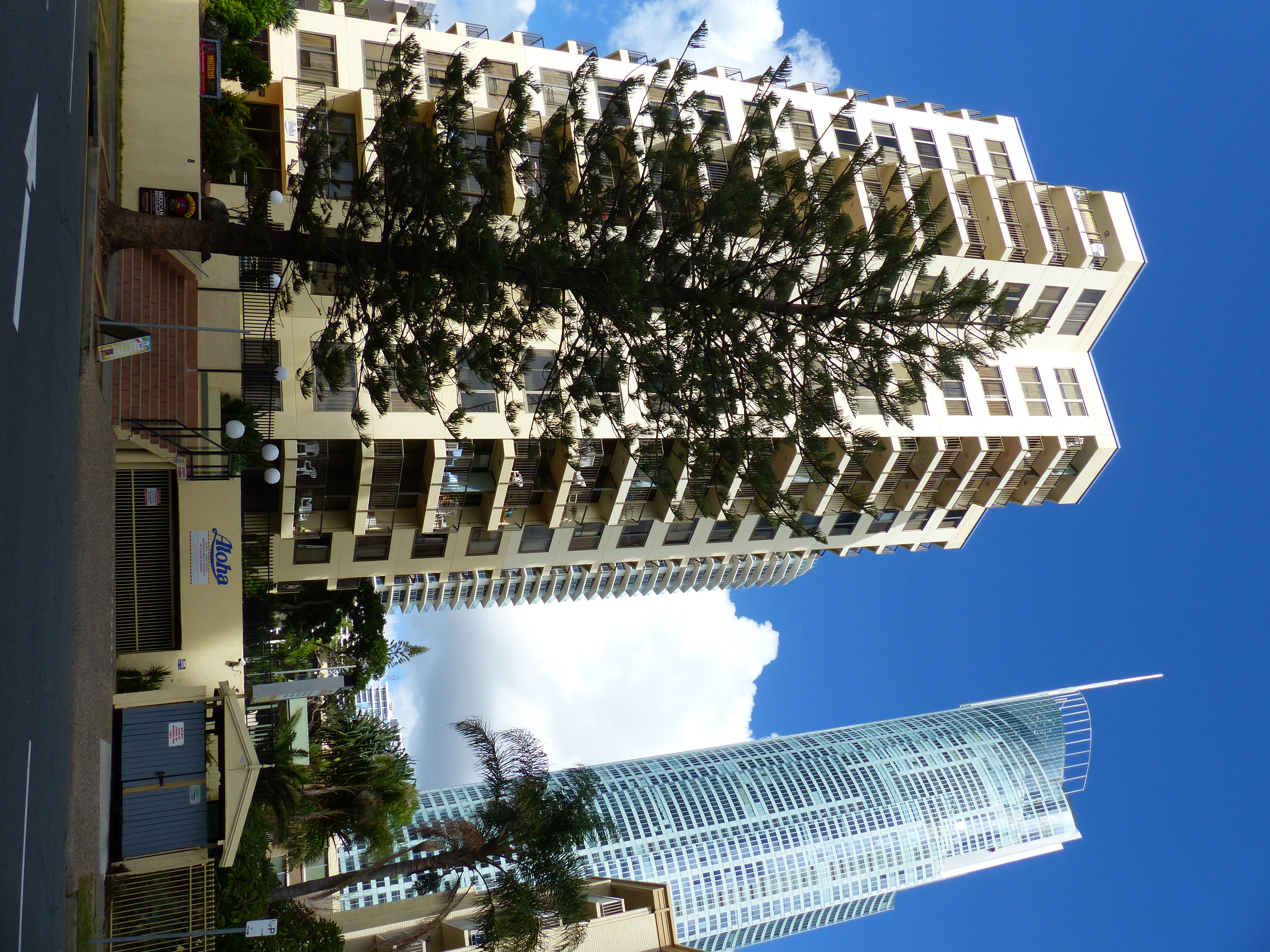 erika's holiday apartment, surfers paradise beach, gold coast beach, queensland, australia