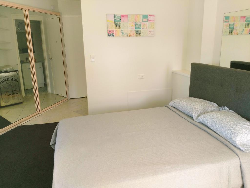 studio apartment with ocean view, surfers paradise beach, gold coast beach, queensland, australia