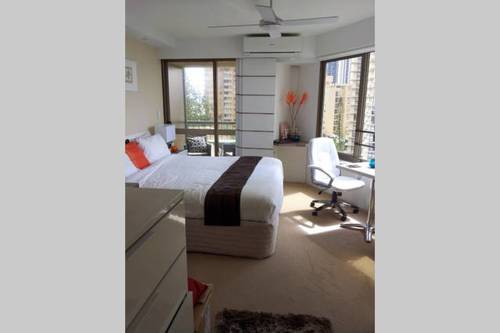 one bedroom apartment with ocean view, surfers paradise beach, gold coast beach, queensland, australia