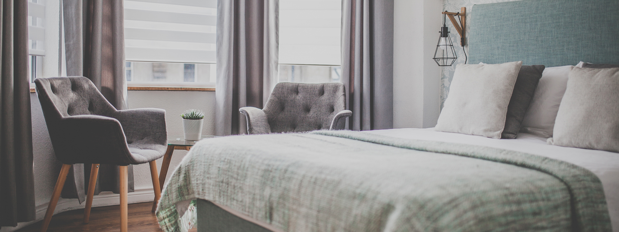 Big Double Room Ensuite at Antique House B&B Portrush