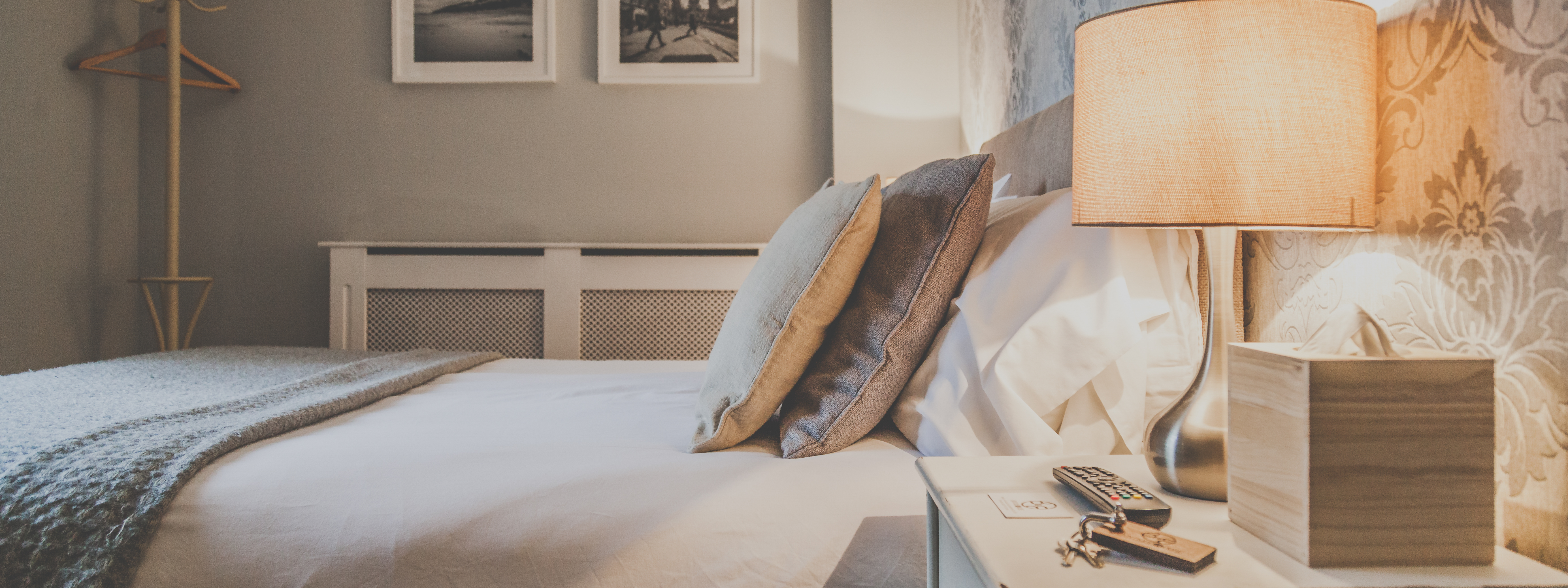 Deluxe Double Room Ensuite at Antique House B&B Portrush