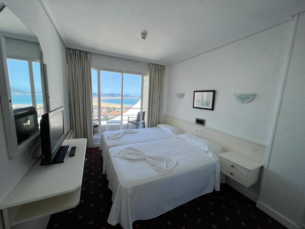 HABITACIÓN DOBLE CON TERRAZA