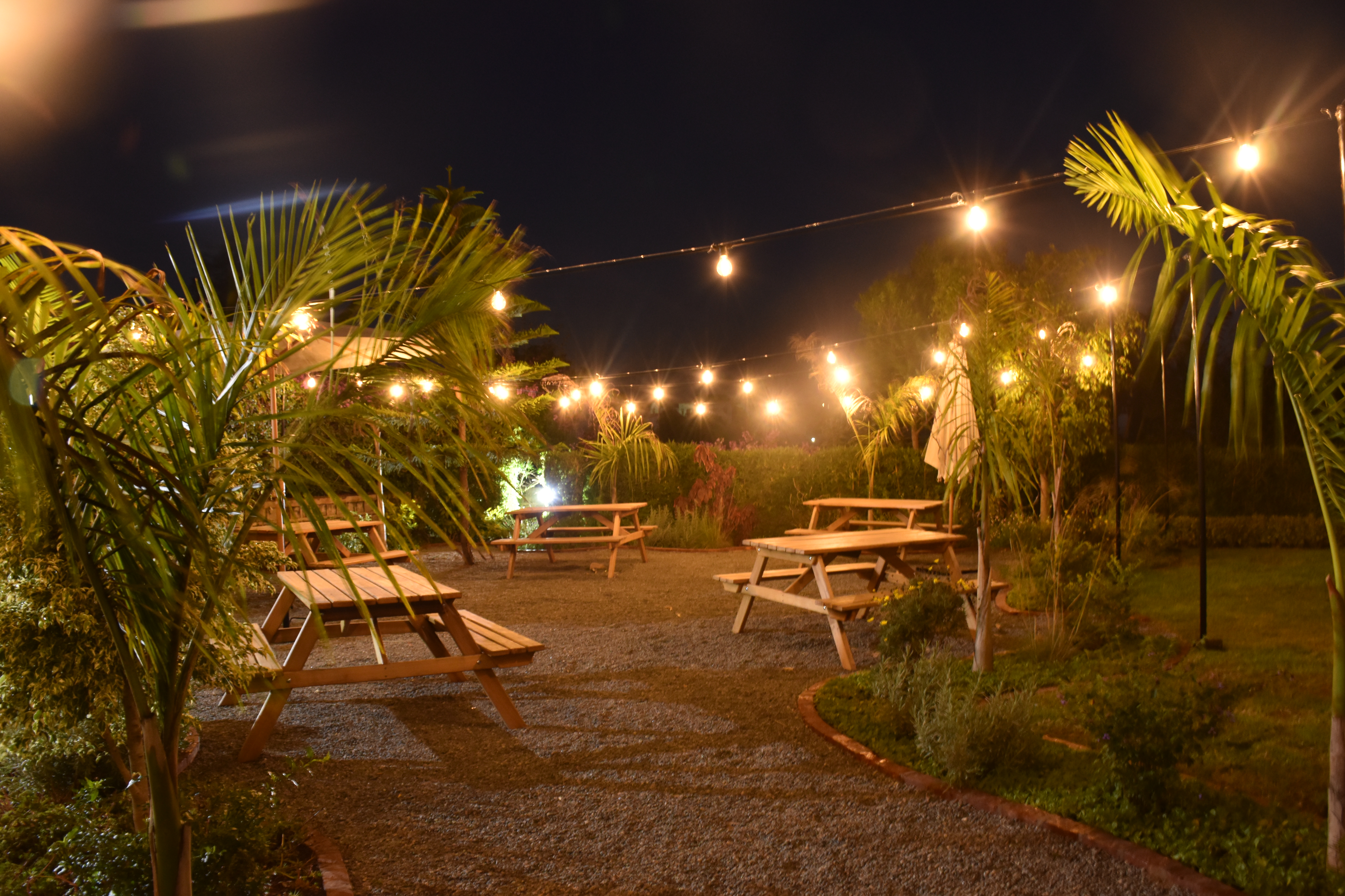 Espace extérieur de l'hôtel San Cristobal à Ivato, Antananarivo