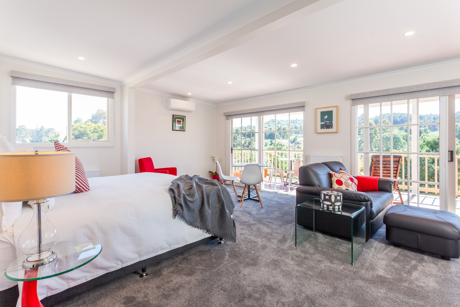 Deluxe King Studio 1