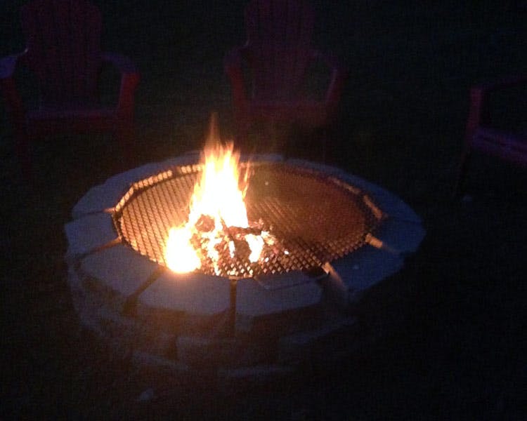 18 Vine Inn and Carriage House - Fire Pit
