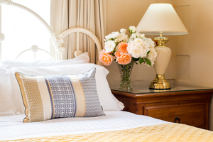 Dove Cottage master bedroom with queen bed