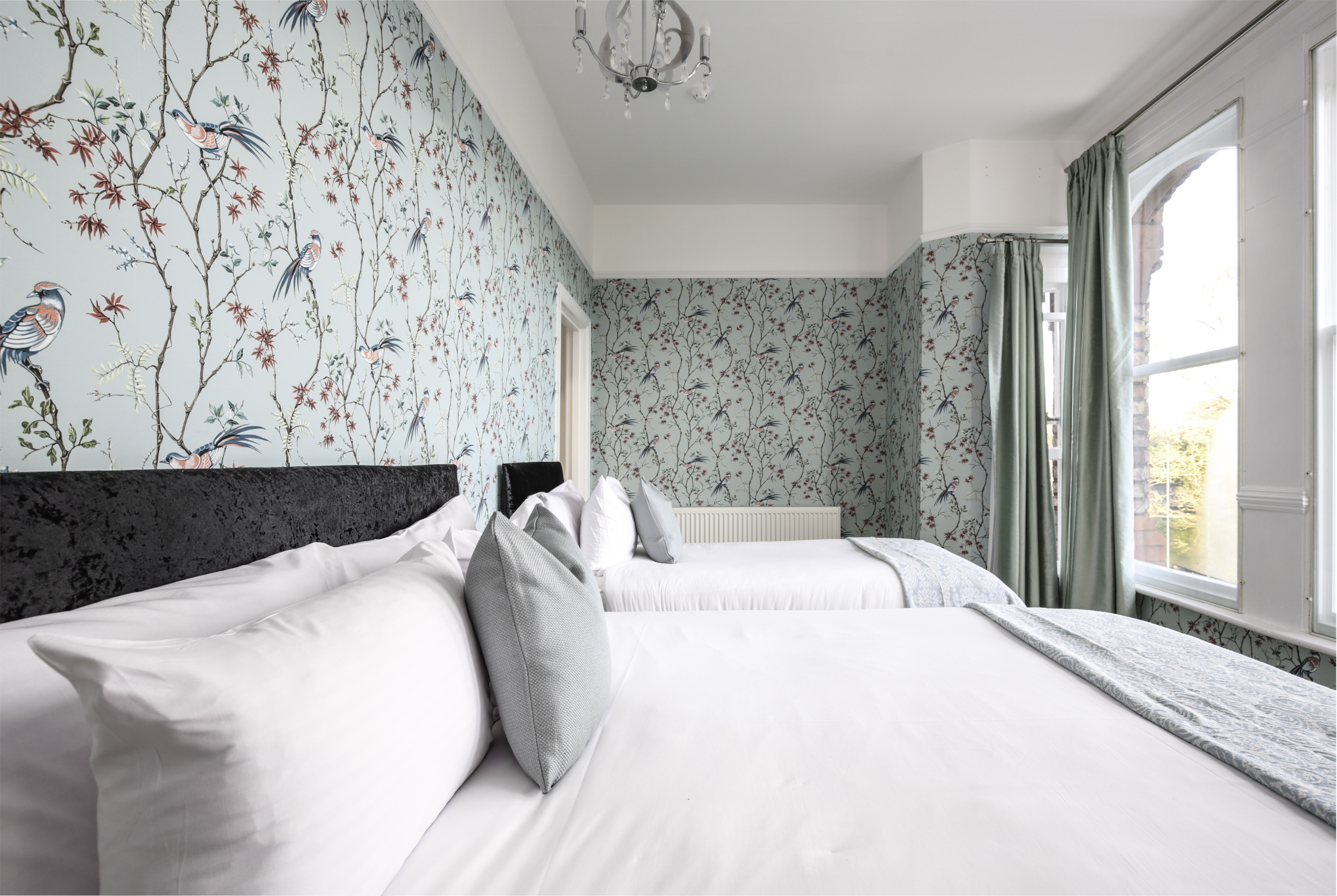 double room, Triple room, Quad Room, Twin Room, Single Room bed & breakfast, liverpool, sefton park, lake view, Ensuite