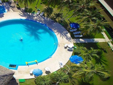A perfect pool!! 1