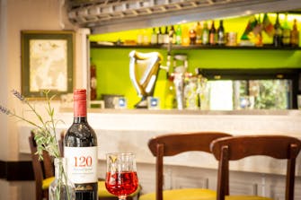 <img src=”bar-1.jpg” alt=” Cork Ashley Hotel ”/>