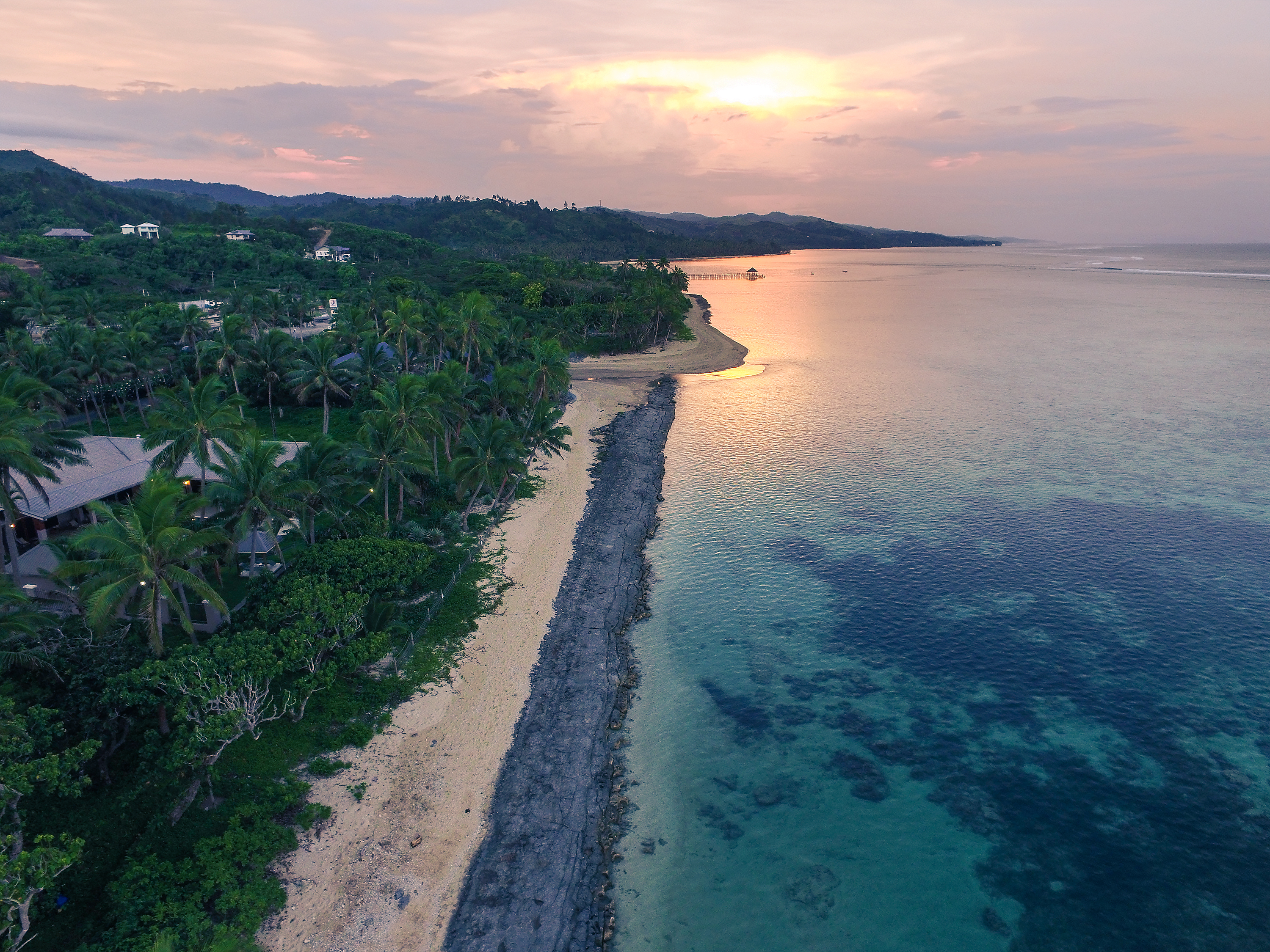 beachfront boutique hotel coral coast romantic couples escape