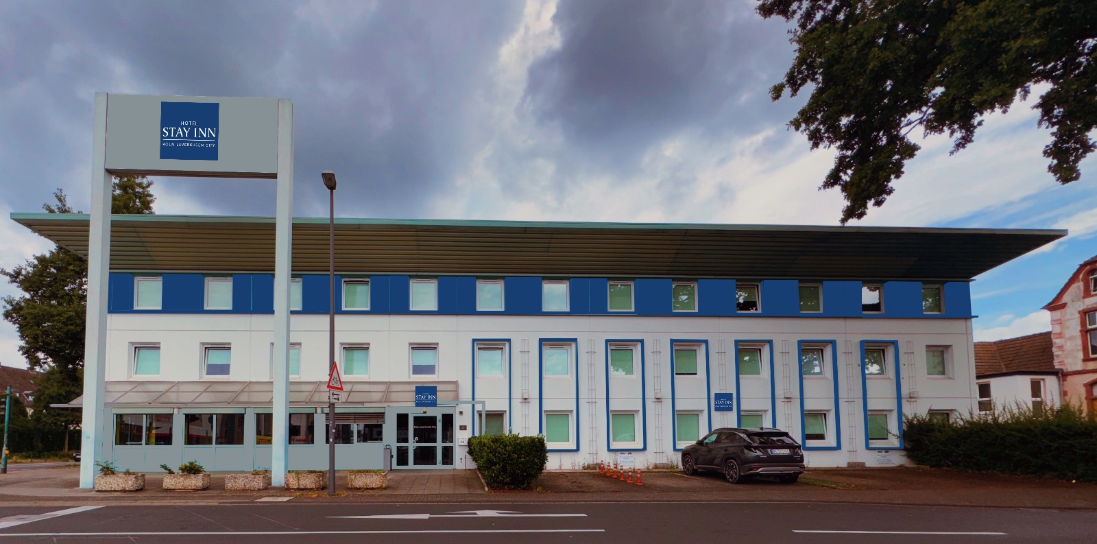 Außenansicht des Hotels.