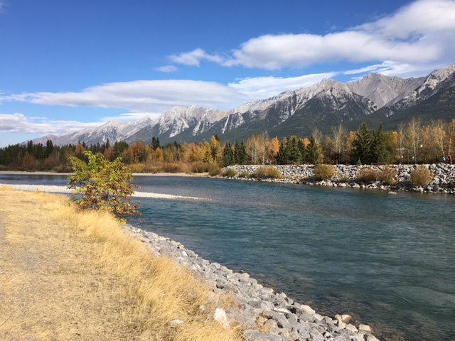 Hike or bike along the Bow River in Canmore and Banff