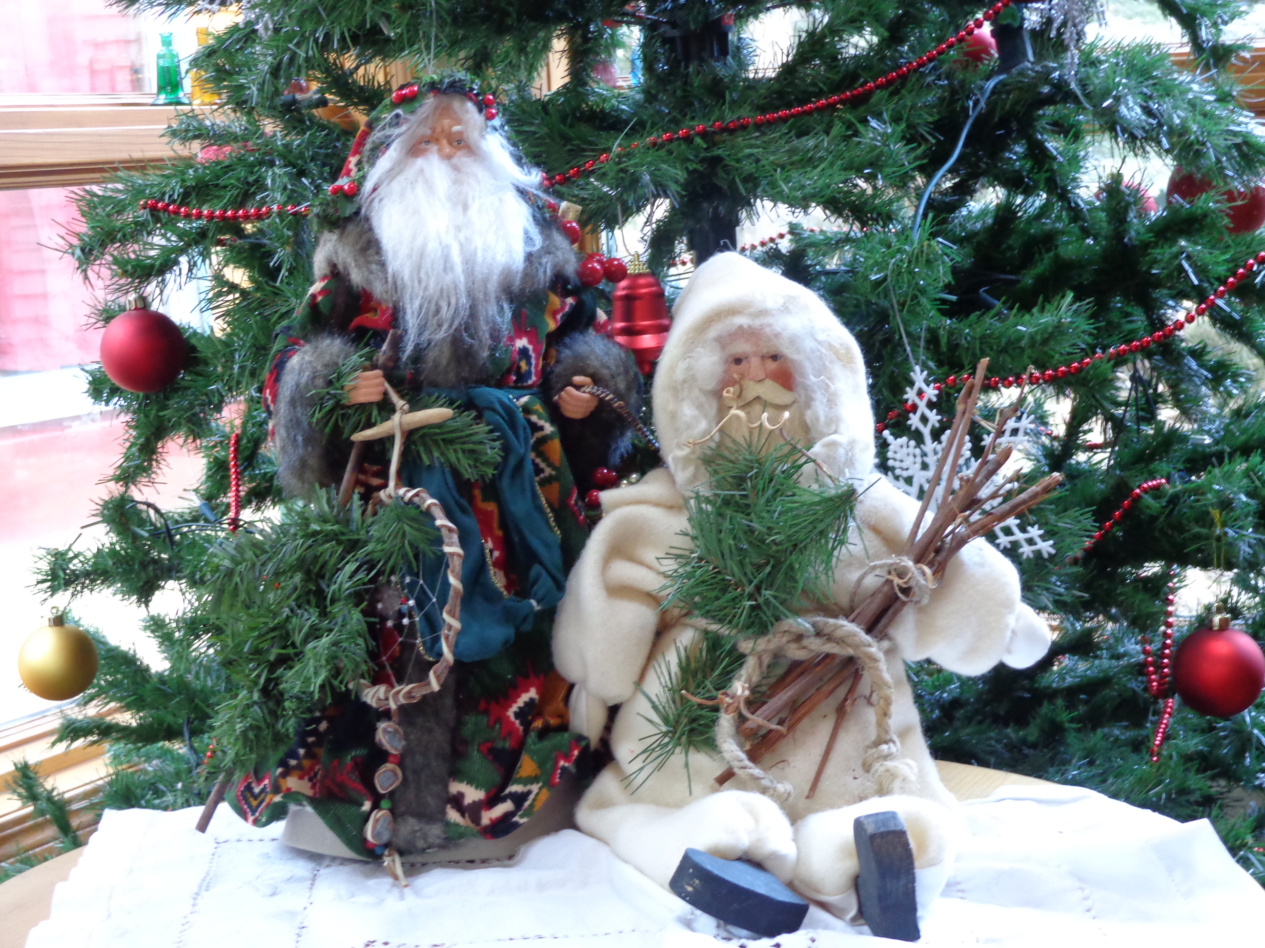 Northern visitors ready for some winter trekking in Banff National Park