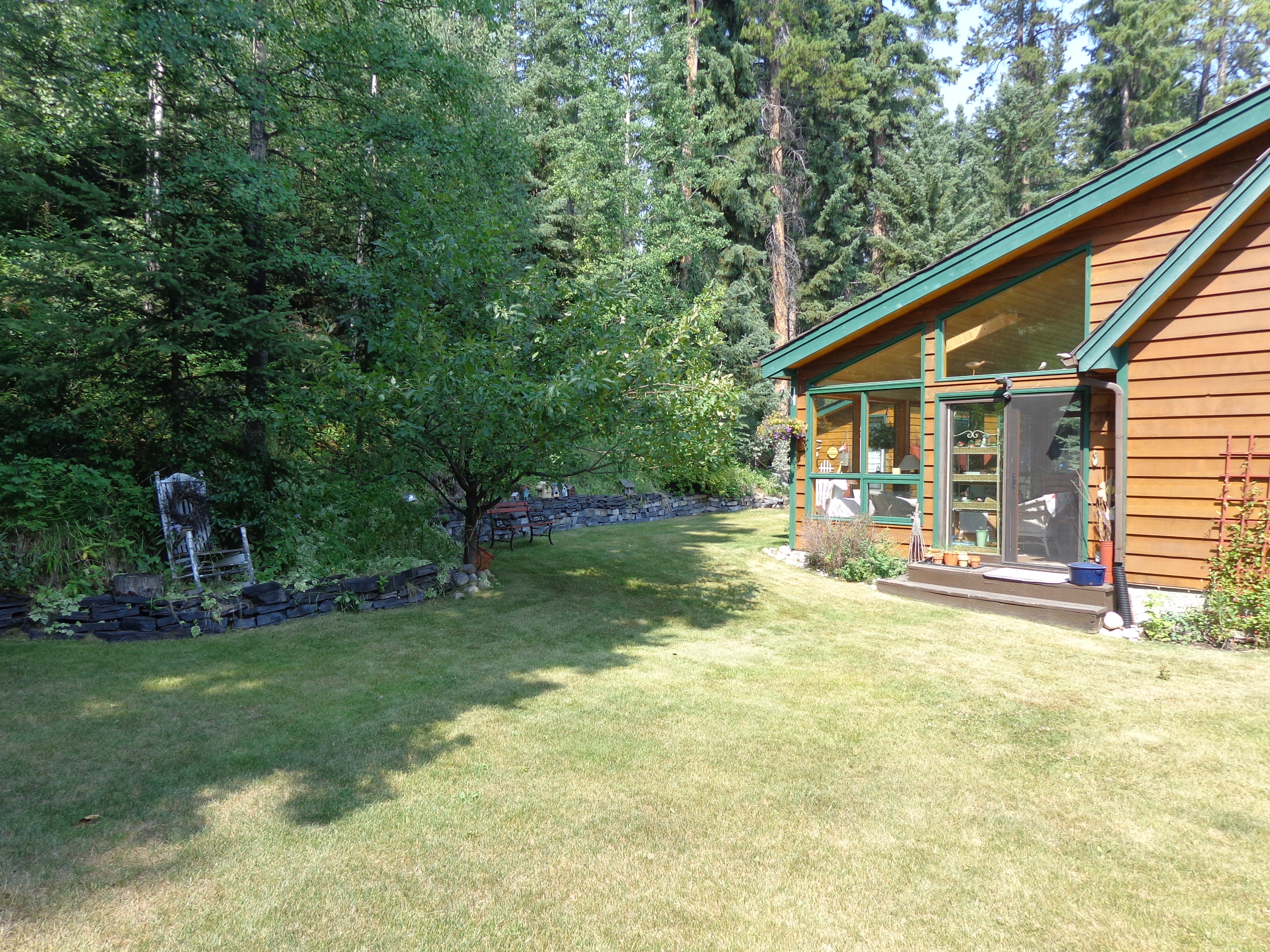 Room to play and relax on the property around Ballyrock Home