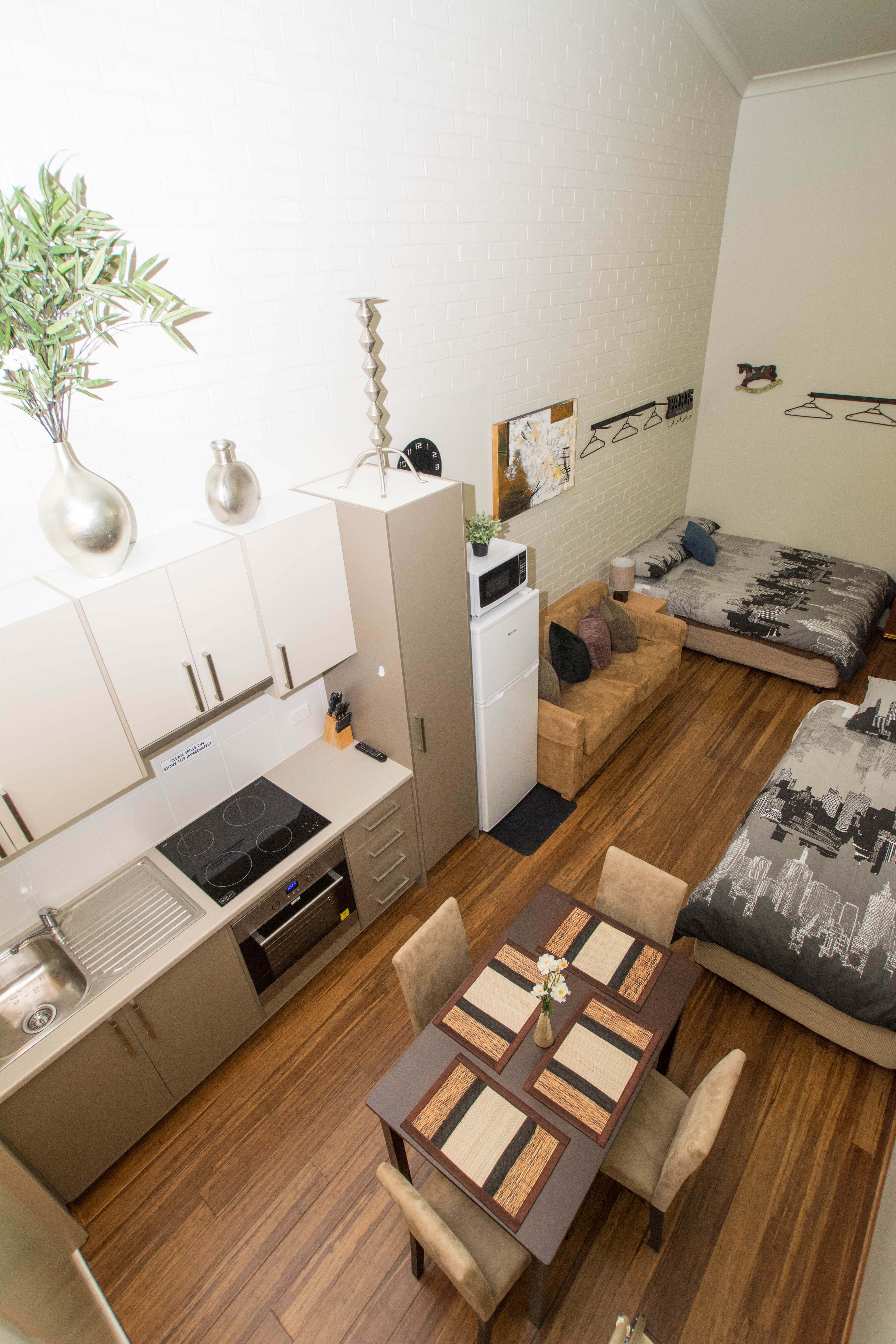 Room 8 - Twin Bed (Double Bed and Single Bed only)