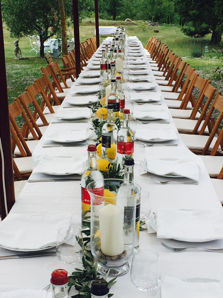 Tavolata per un matrimonio