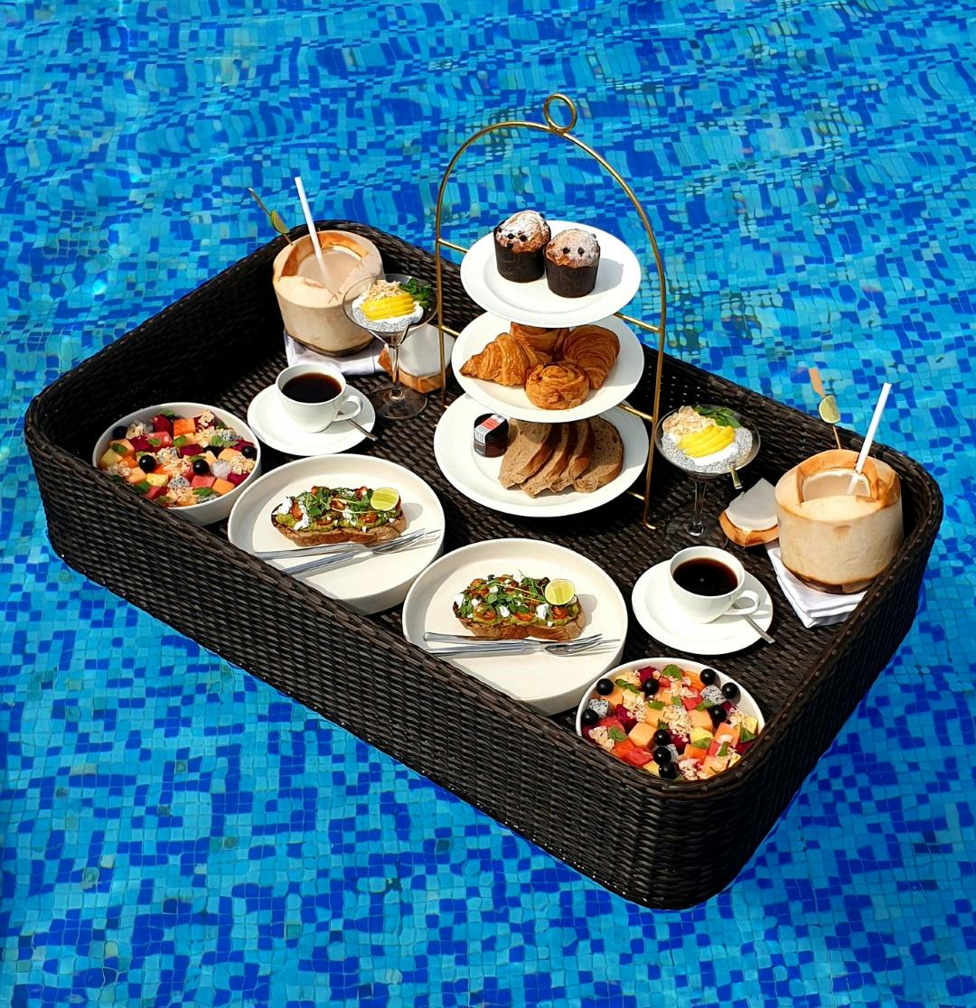 Hotels In Ubud Bali With Floating Breakfast - Bali Gates of Heaven
