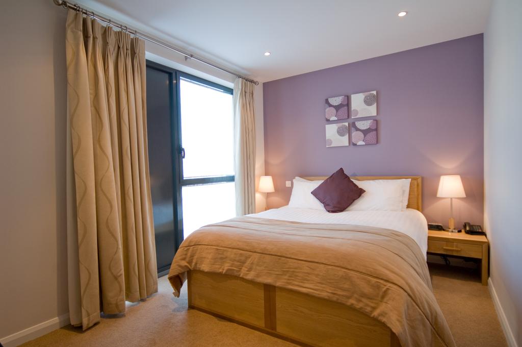 Townside Deluxe bedroom