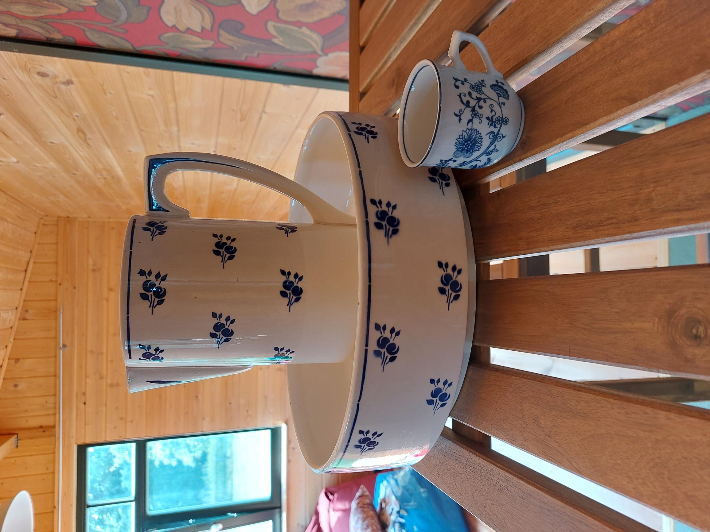 Vintage porcelain pitcher and basin for washing up
