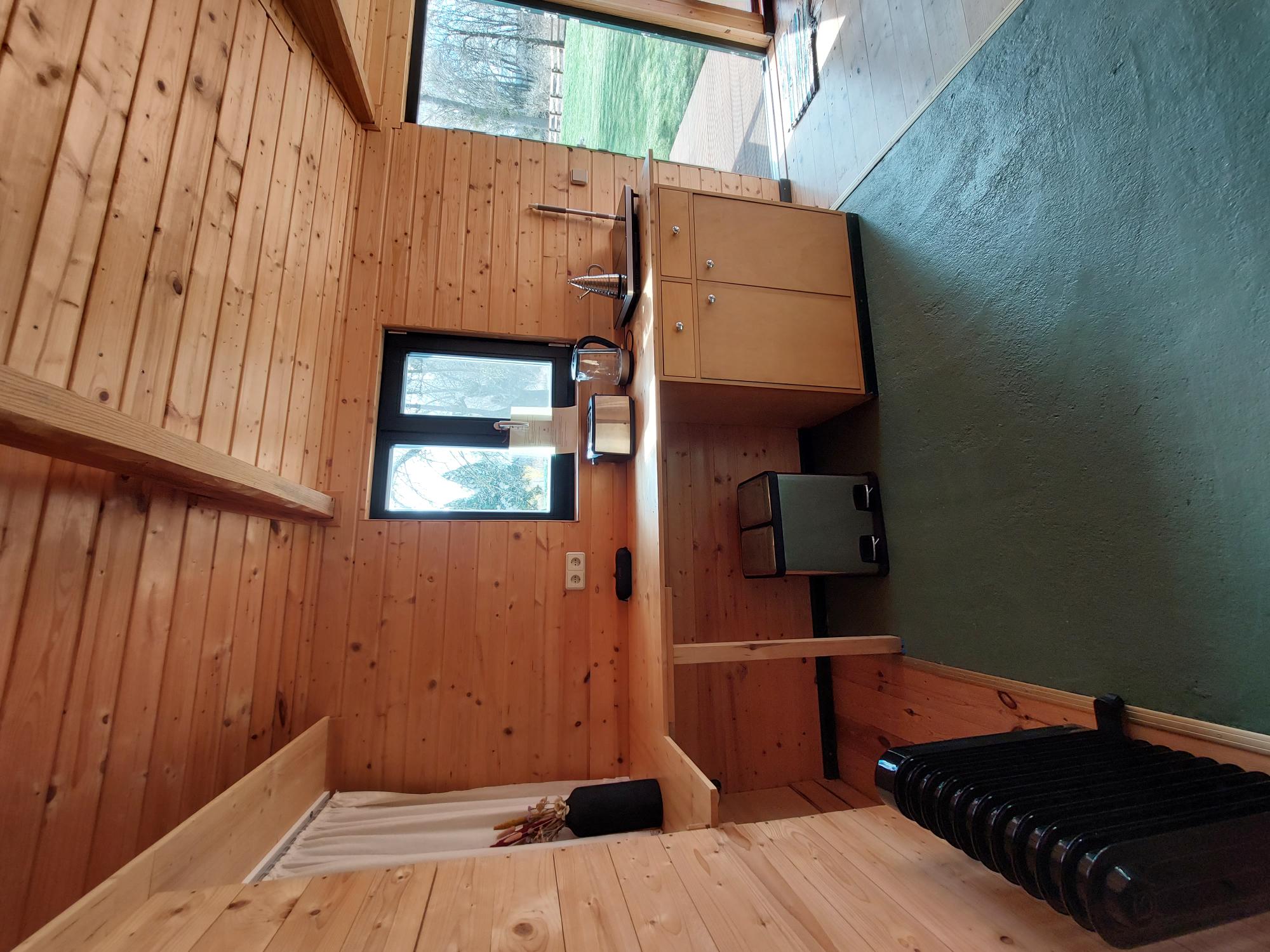 The Red Wagon luxury camping unit does not come with running water but you have all the basics in the kitchenette