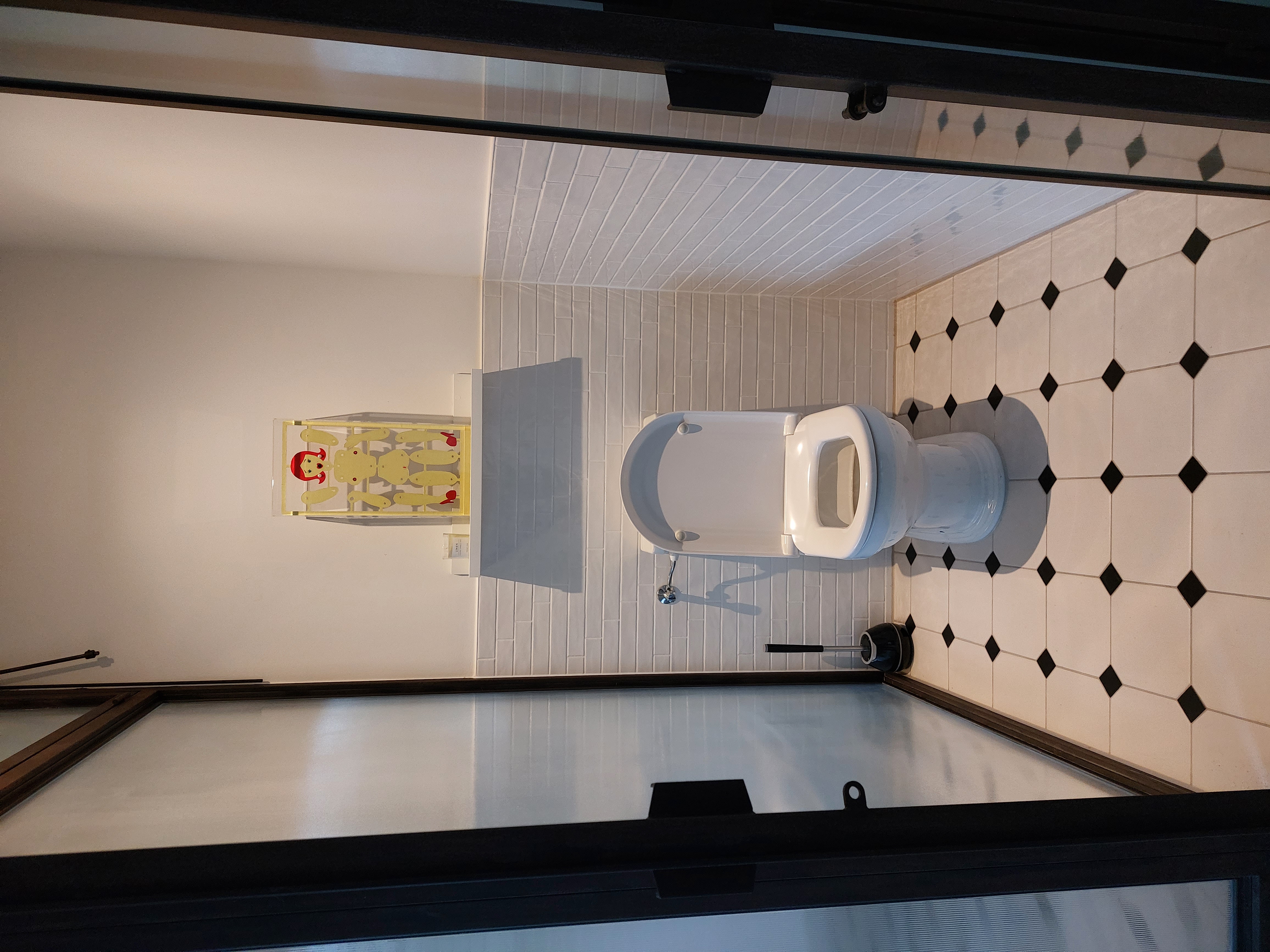 Apple Studio toilet ensuite to bedroom