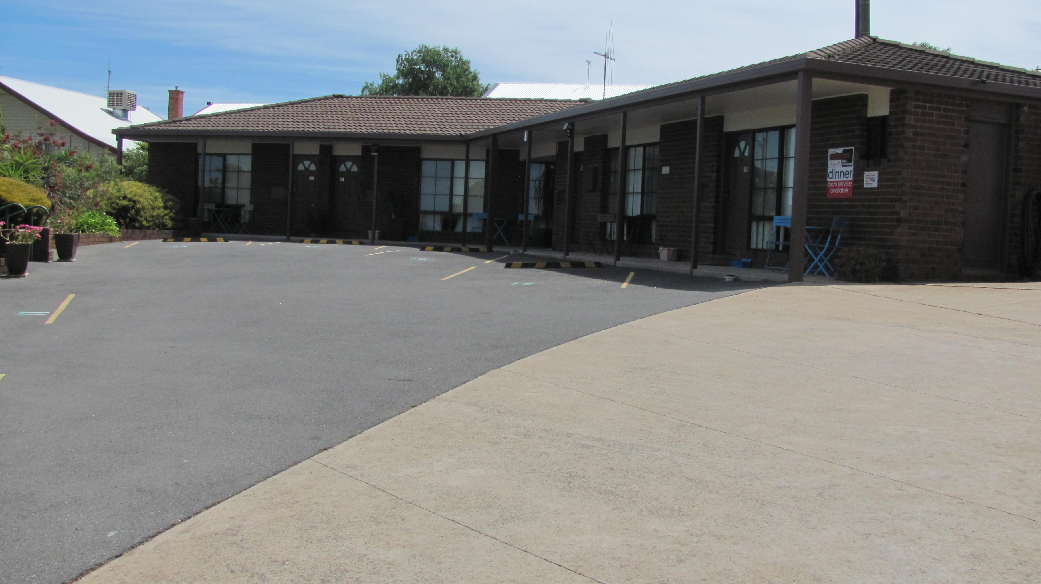 Executive and Spa Suites block