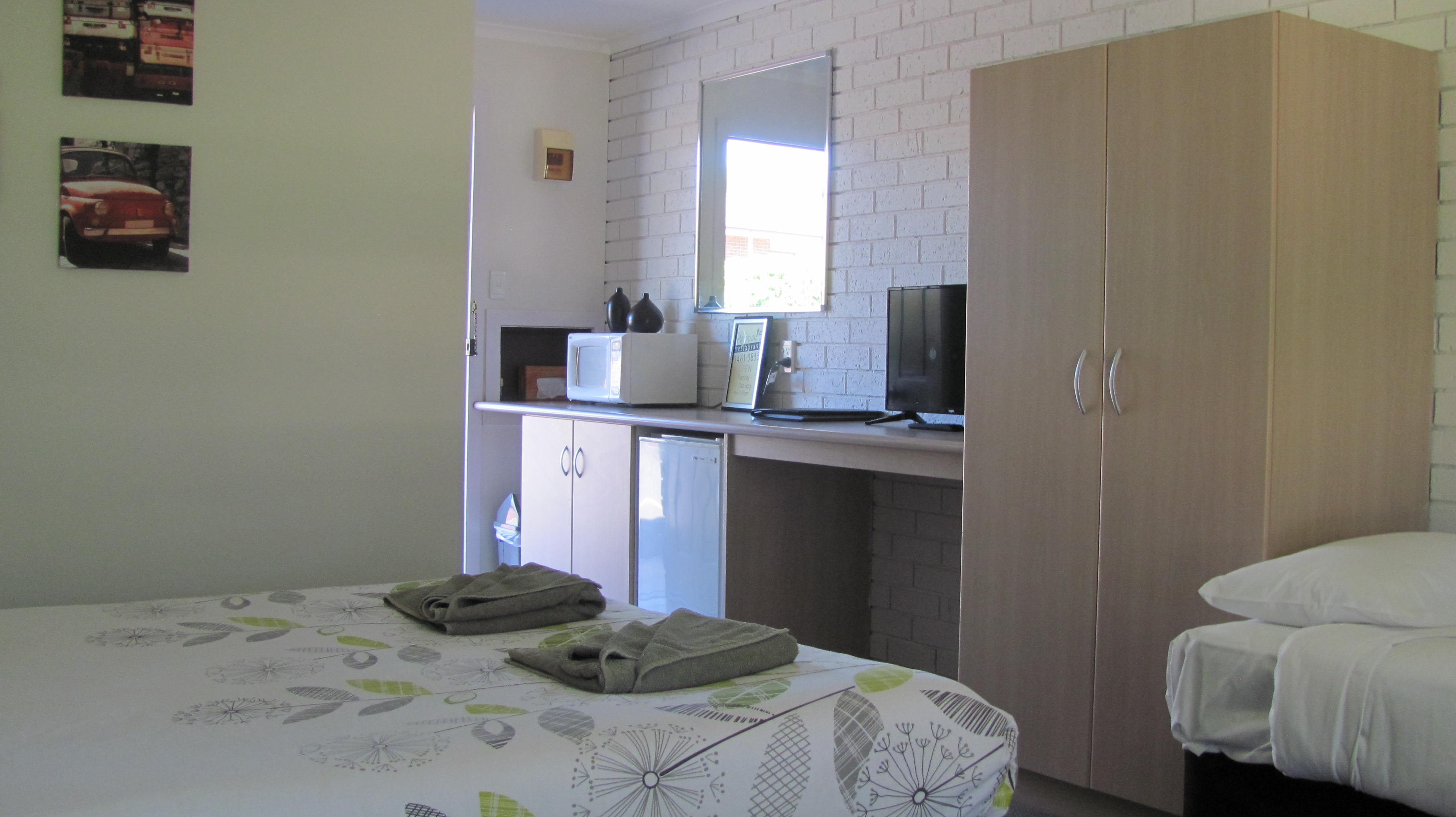 Standard Room - Queen and Single