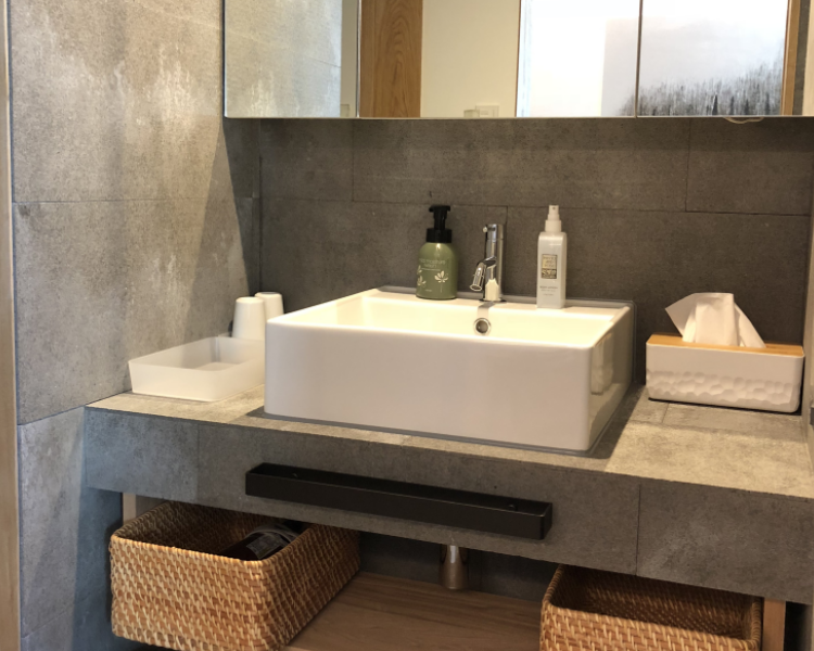 Shimaya Stays Komatsu Residences - 2BR Bathroom