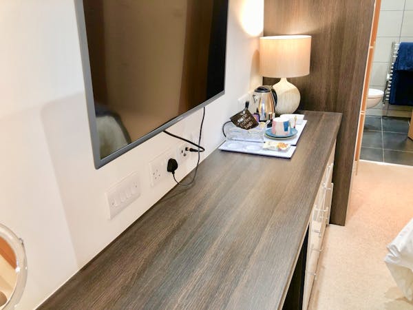 Bedroom 4 - Desk, 32 inch smart television