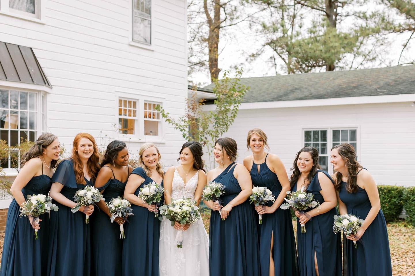 bridal party wedding photo at The Hunt House