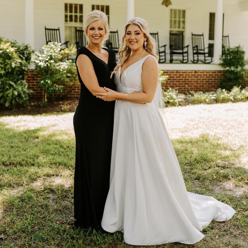 mother and bride photo at The Hunt House