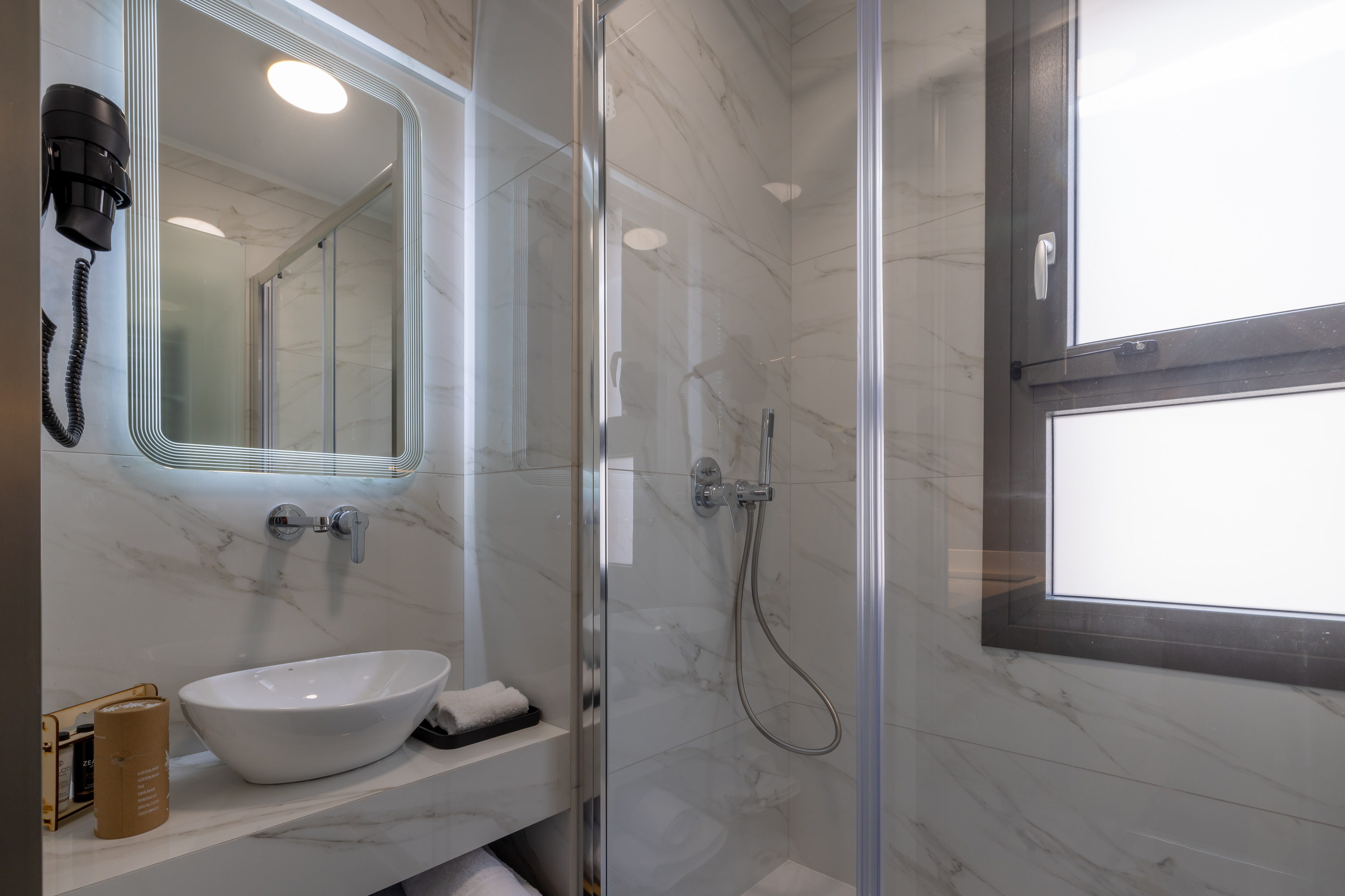 Suites and Studios photos