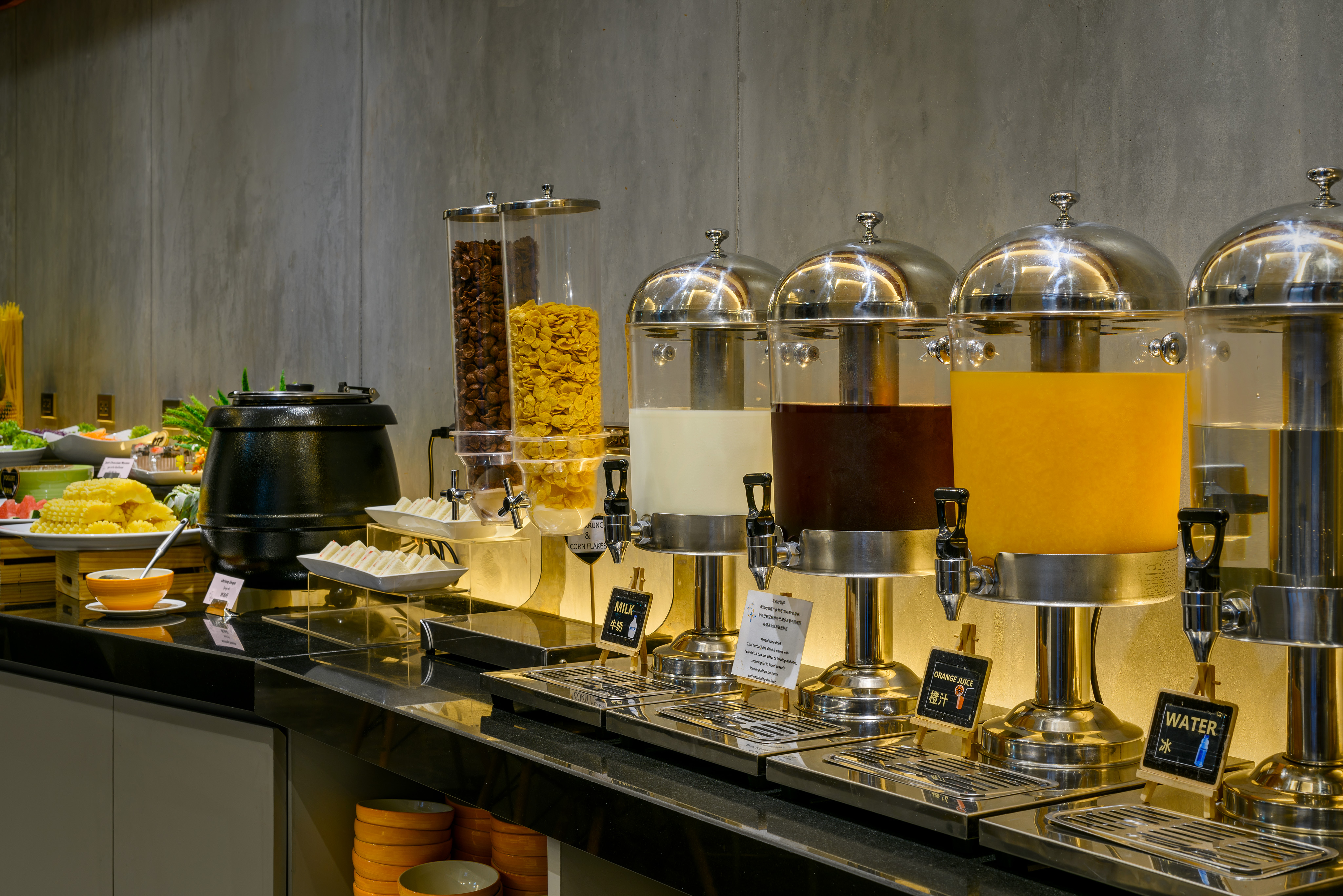 Breakfast - VELA be Bangkok Ratchathewi