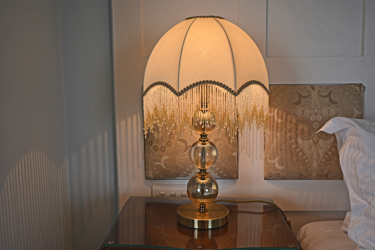 Haven Hall Hotel Bedroom 1 lamp