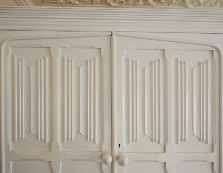 Haven Hall Hotel Bedroom 5 Linen fold panelling