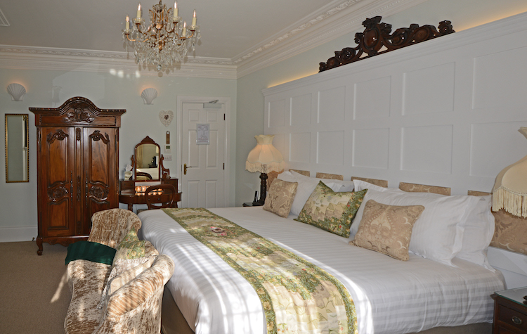 Haven Hall Hotel Bedroom 2 Dressing table