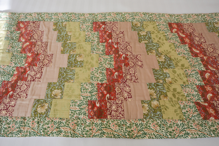 Haven Hall Hotel Sea View 2 Suite Quilt detail