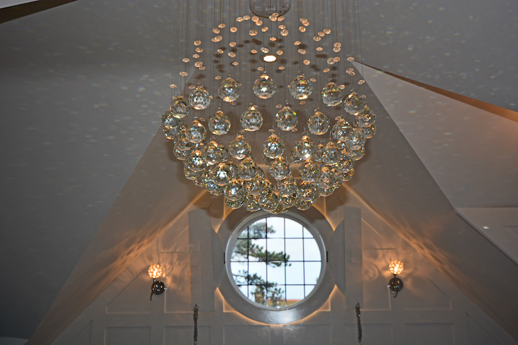 Haven Hall Hotel Sea View 3 Suite chandelier detail