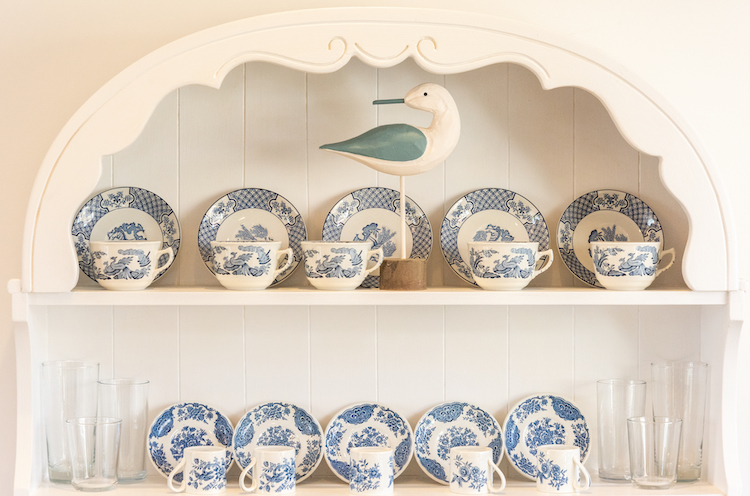 Haven Hall Hotel Sea View 3 Suite dresser detail