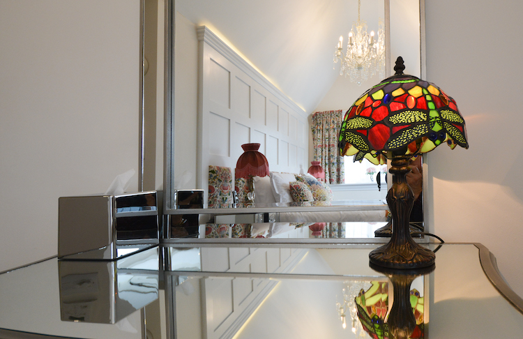 Haven Hall Hotel Bedroom 6 Tiffany lamp