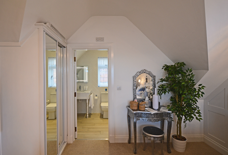 Haven Hall Hotel Sea View 3 Suite Dressing Table