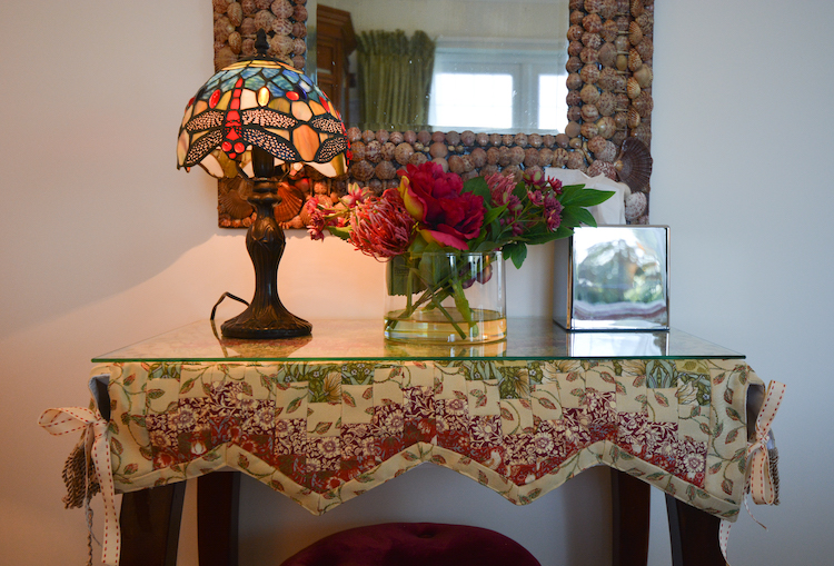 Haven Hall Hotel Sea View 1 dressing table detail