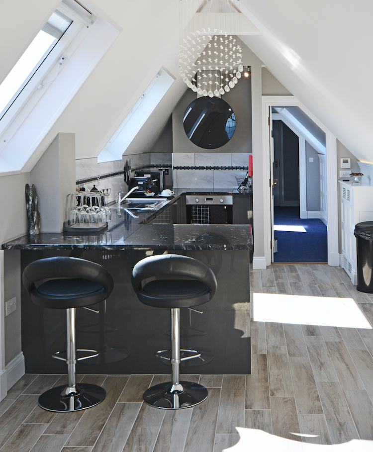 Haven Hall Hotel Penthouse Breakfast Bar