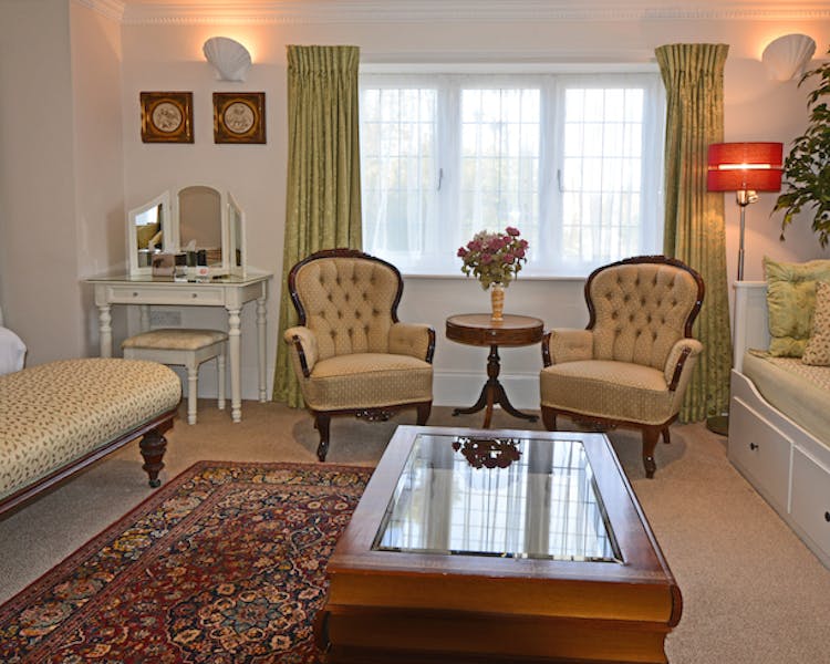 Haven Hall Hotel Sea View 2 Suite coffee table & chairs
