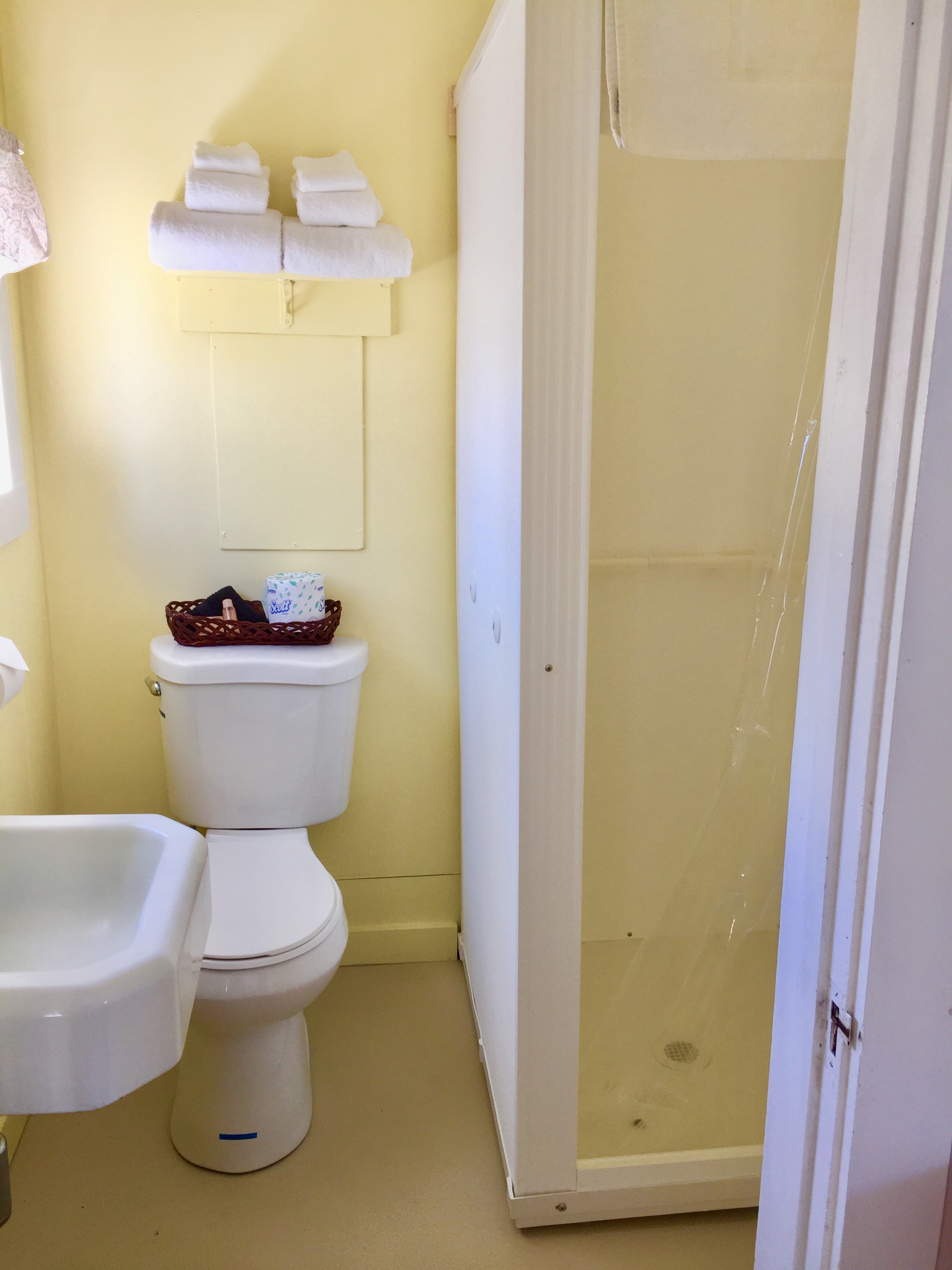 Bay Meadow Cottages — photo 39 of 60