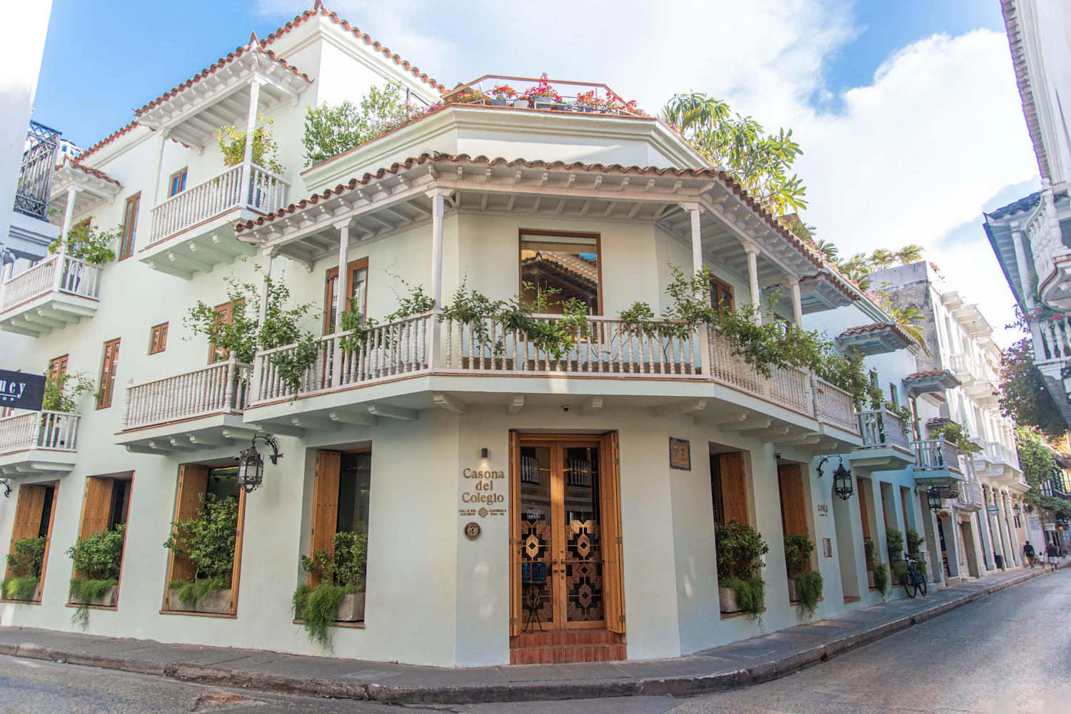 Authentic exterior and colonial balconies of Casona del Colegio