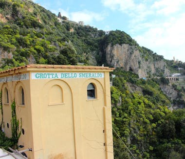 @CoreAmalfitano #CoreAmalfitano Amalfi, Amalfi Coast, Hotel Amalfi, Rooms Amalfi, Grotta della Smeraldo \ Grotto of Emerland