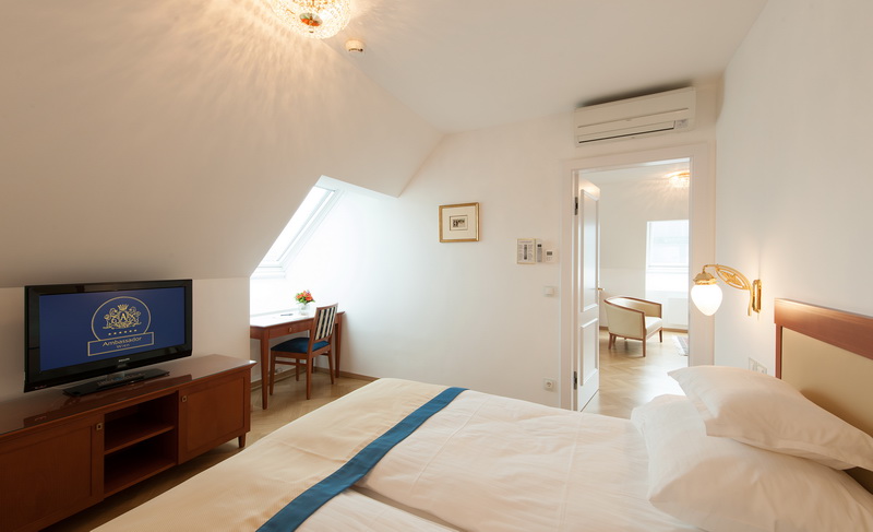 Hotel Ambassador Wien Vienna Apartment 604